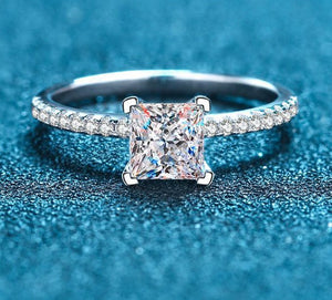 1 Carat Princess Cut Moissanite Ring